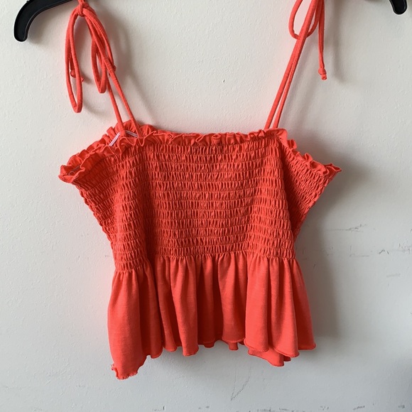 smock crop top - Picture 2 of 3